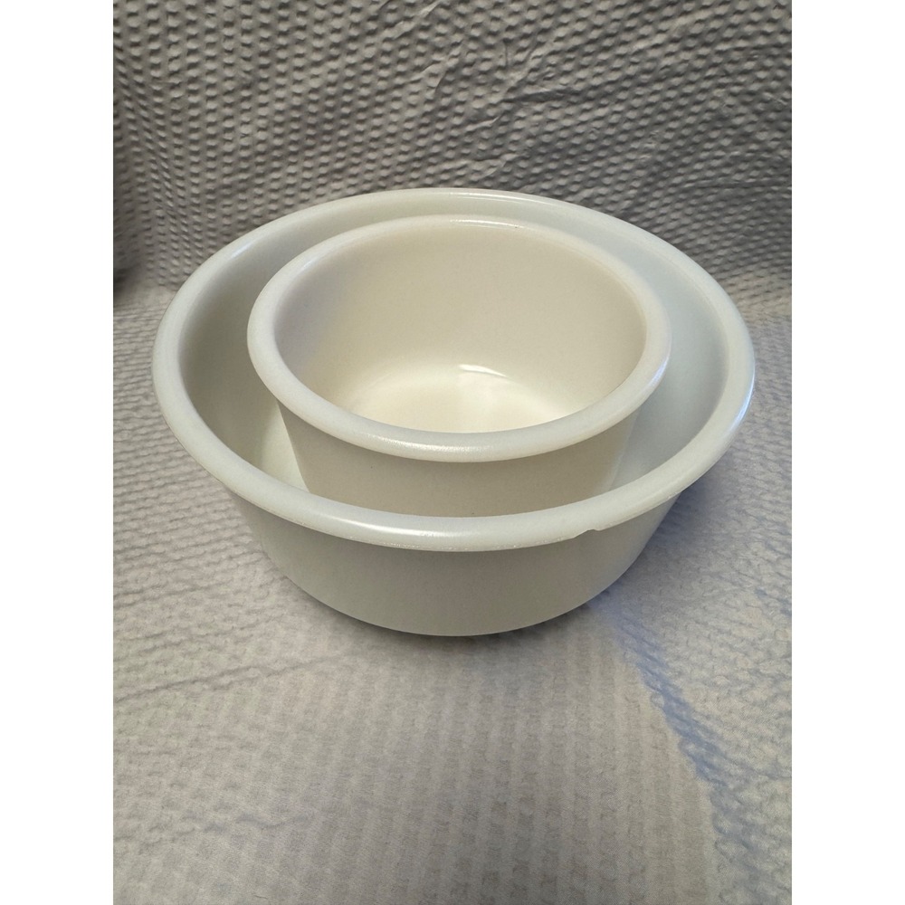 Vintage White Glass Mixing Bowls Crock 6" & 9" Diameter Set of 2 - Picture 1 of 16